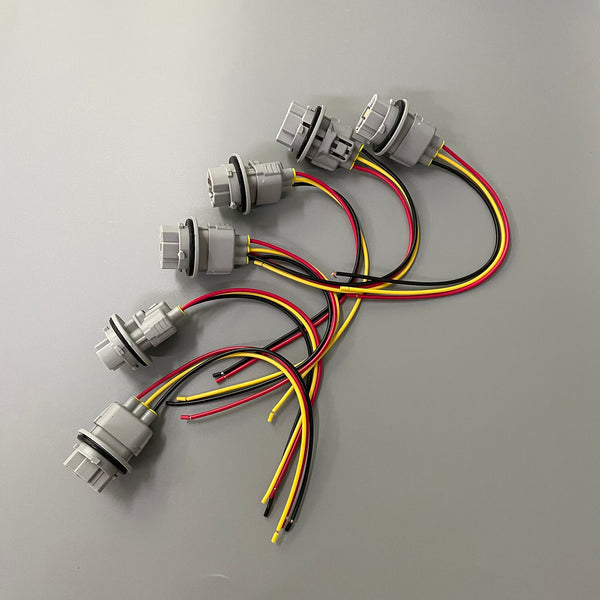 Svicari Electric wire harnesses for automobiles, Turn Signal Light Bulb Socket Wiring Harness Connector Pigtail Kit Replacement