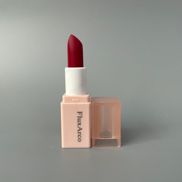 FluxArco Lipsticks, Velvet Matte Lipstick for Women, Waterproof Red Lipstick